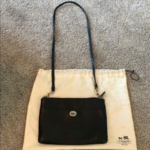 Coach crossbody black